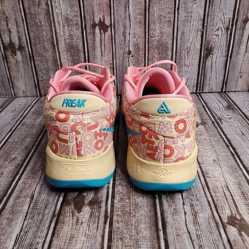 Nike Men's Giannis Zoom Freak 4 Letter Bros Vanilla Lighting FB9503-200 Size 17 - Picture 5 of 16